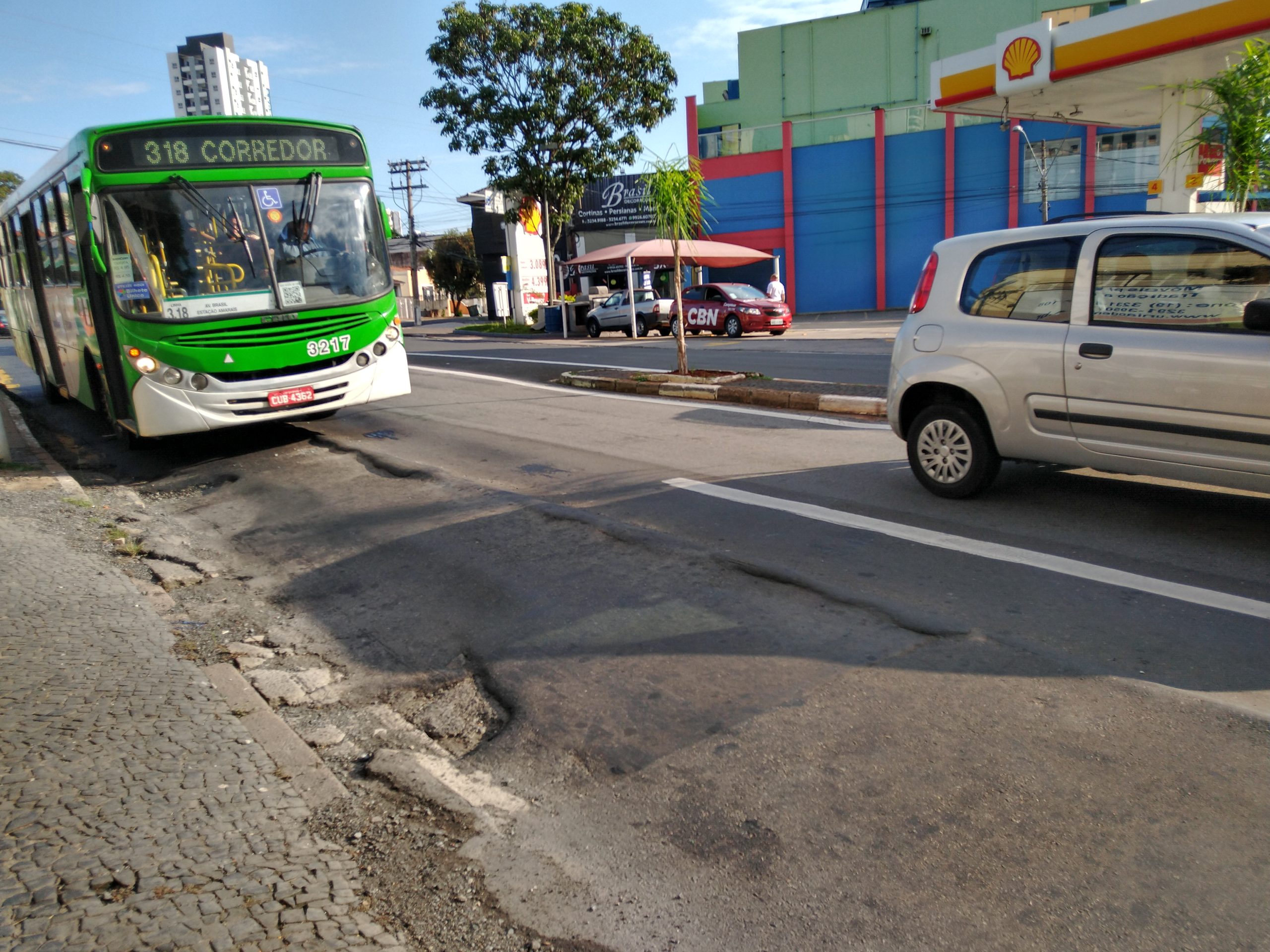 Buracos em vias vistos em 2019 seguem sem reparos