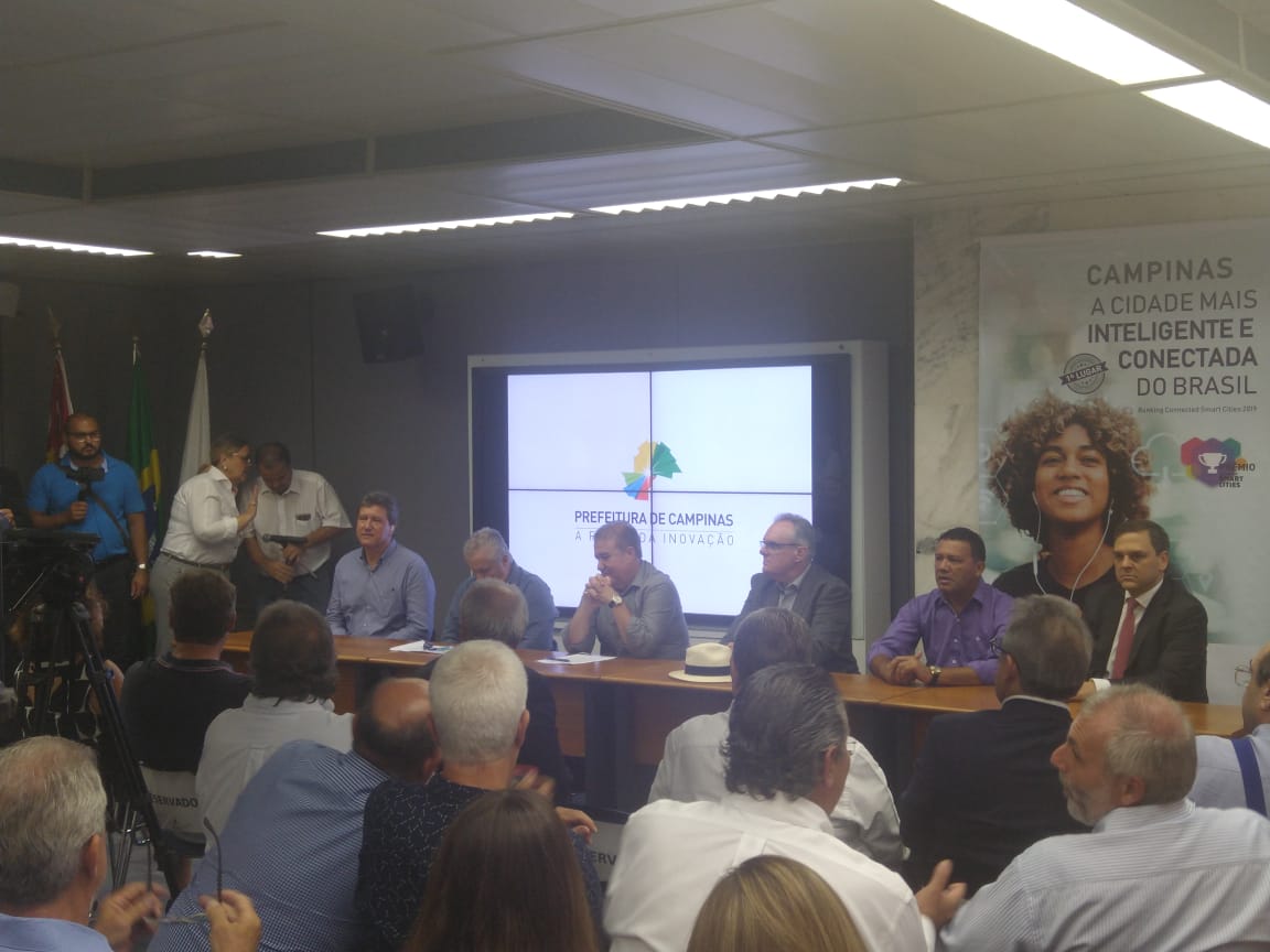 Projeto que reduz prazo de liberação de alvará é assinado