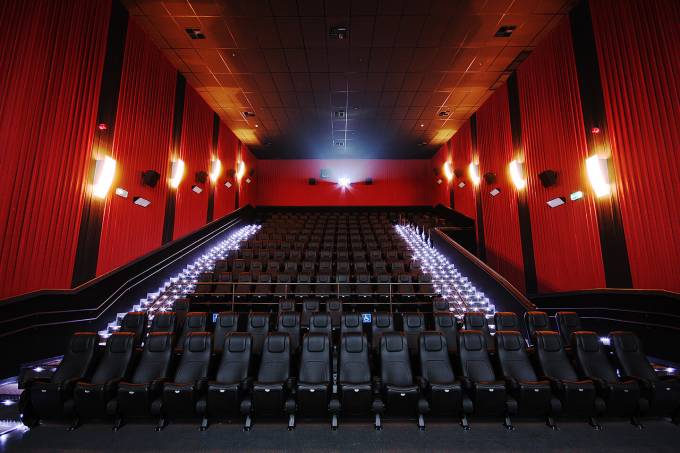 Vereador quer que cinemas tenham sessão para autistas