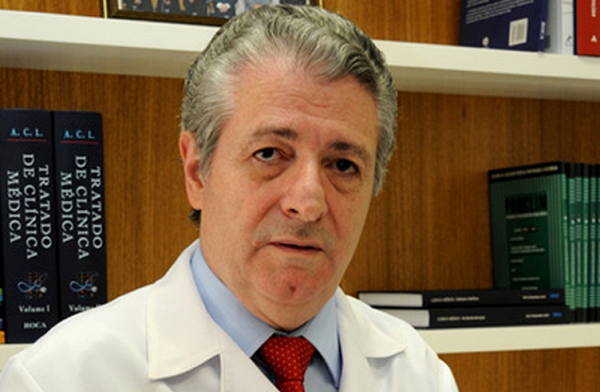 Presidente da SBCM defende uso de cloroquina