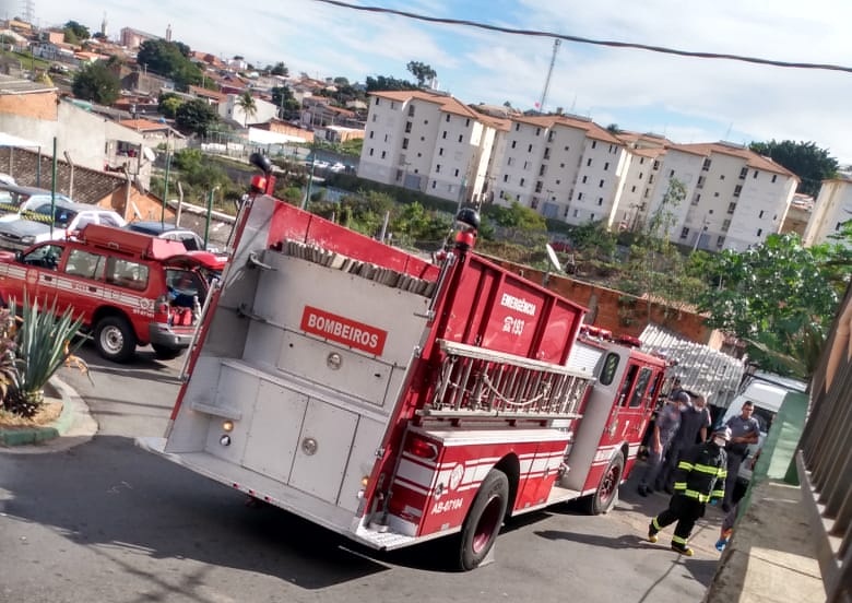 Incêndio destrói apartamento em Valinhos