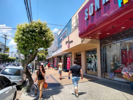 Prefeito de Indaiatuba explica reabertura do comércio