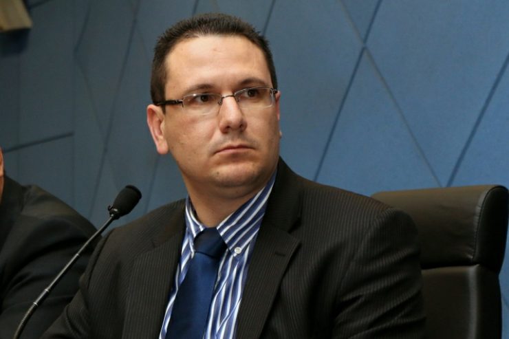 MPE pede cassação de Rafa por compra de votos