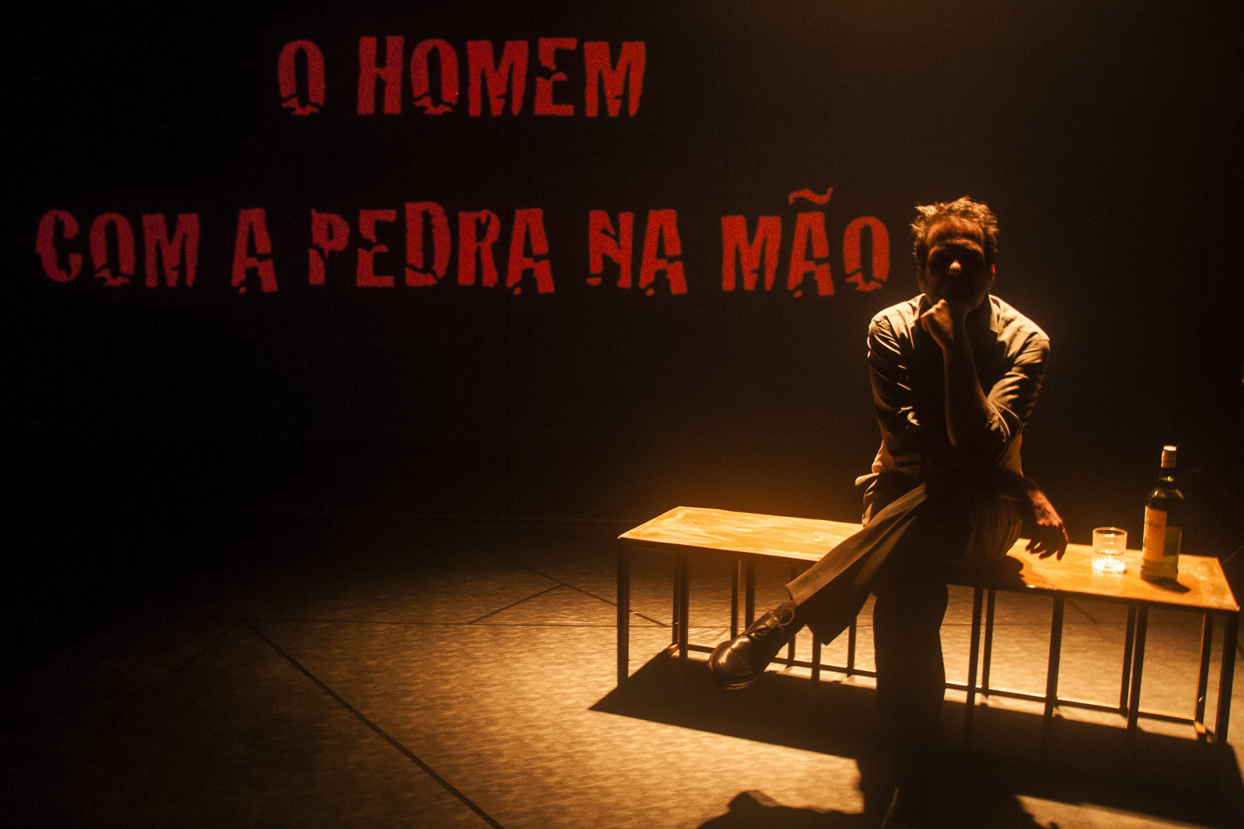 Revolta de Stonewall é tema de espetáculo teatral no Sesc