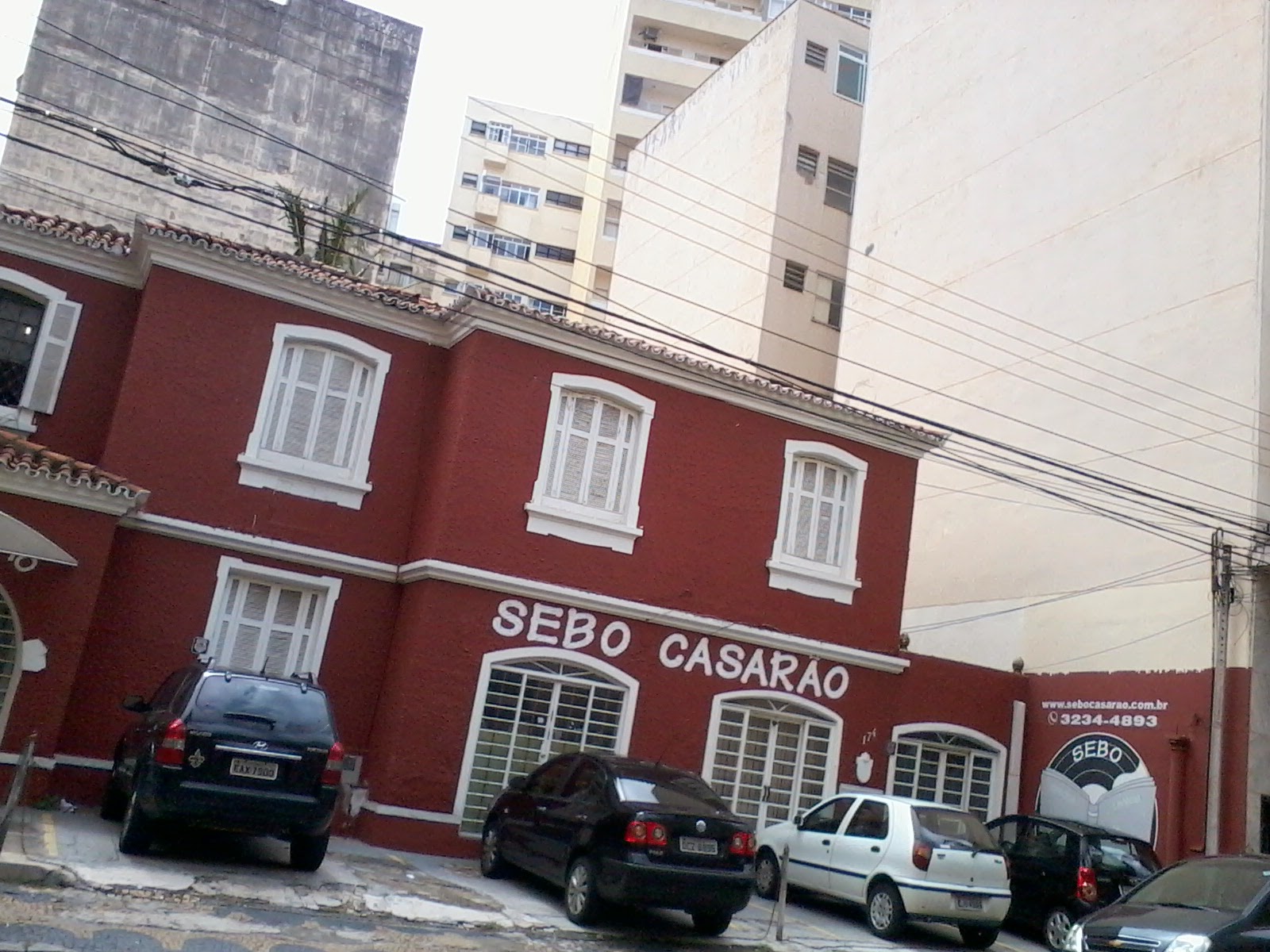 Tradicional, sebo fecha loja e foca e-commerce
