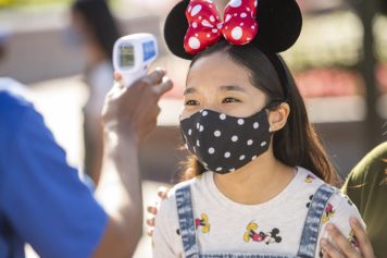 Disney em Orlando reabre com magia e novos procedimentos