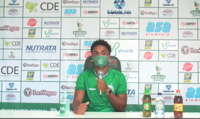 Elias Carioca diz ter meta de gols pelo Guarani