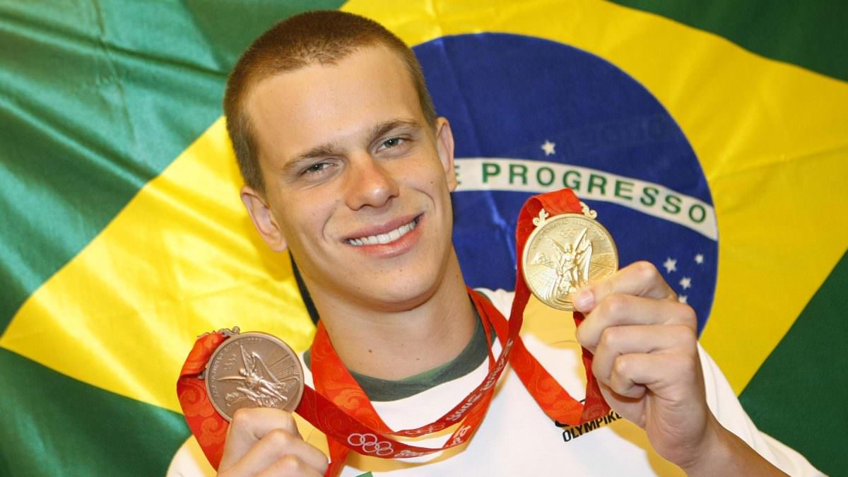 Na CBN, César Cielo pede mais incentivo à natação
