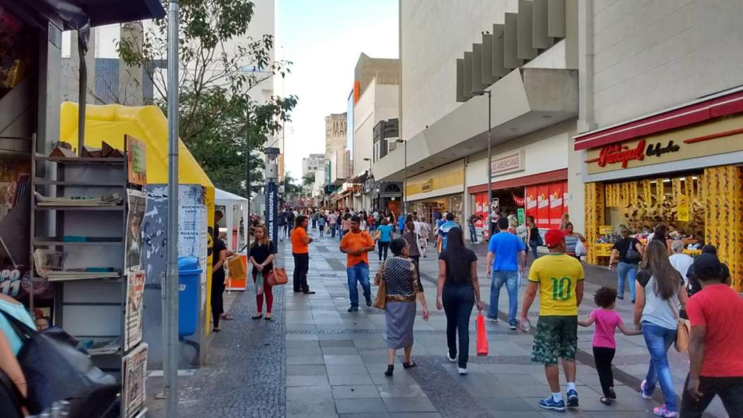 Flexibilização causa falsa sensação de normalidade