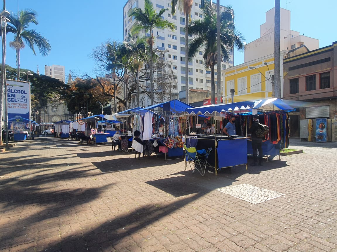 Vendas despencam na Feira do Carmo