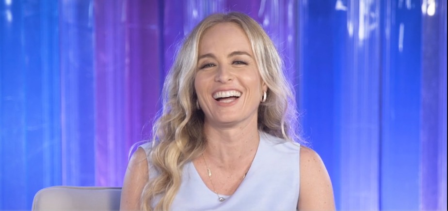Entrevista Angélica: 'Simples Assim' é sobre olhar ao redor com reflexão