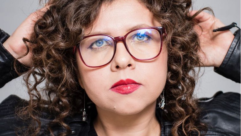 Entrevista Roberta Campos: cantora comemora 150mi de plays na música ‘De Janeiro a Janeiro’