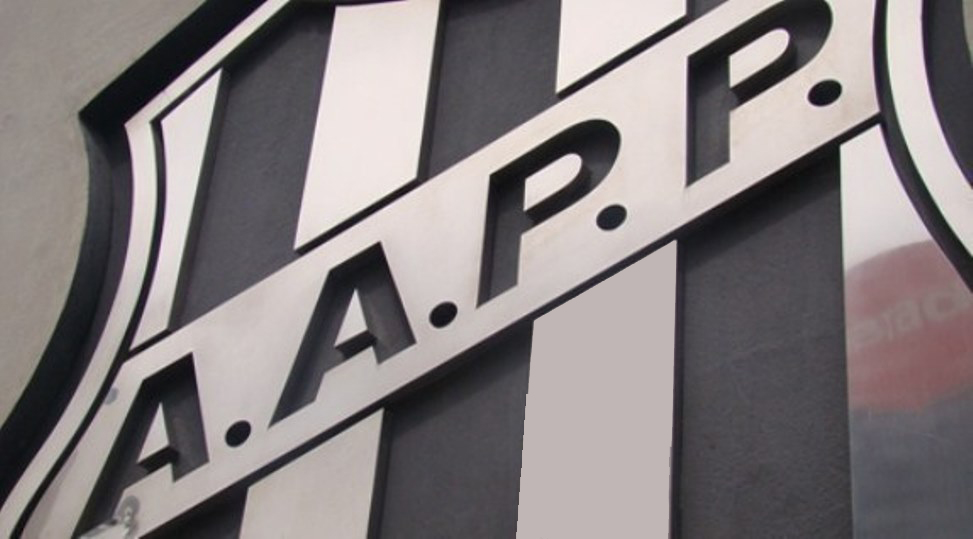 Ponte Preta anuncia mais duas contratações