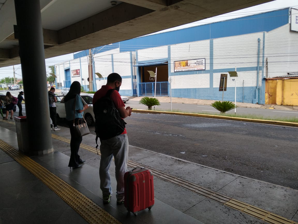 Mulher morre após desembarcar na rodoviária