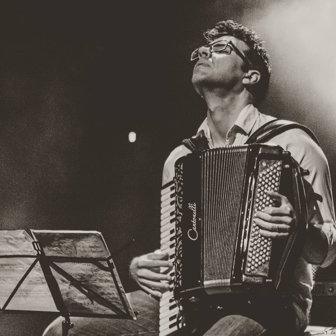 Orquestra Anelo lança vídeo com clássico brasileiro