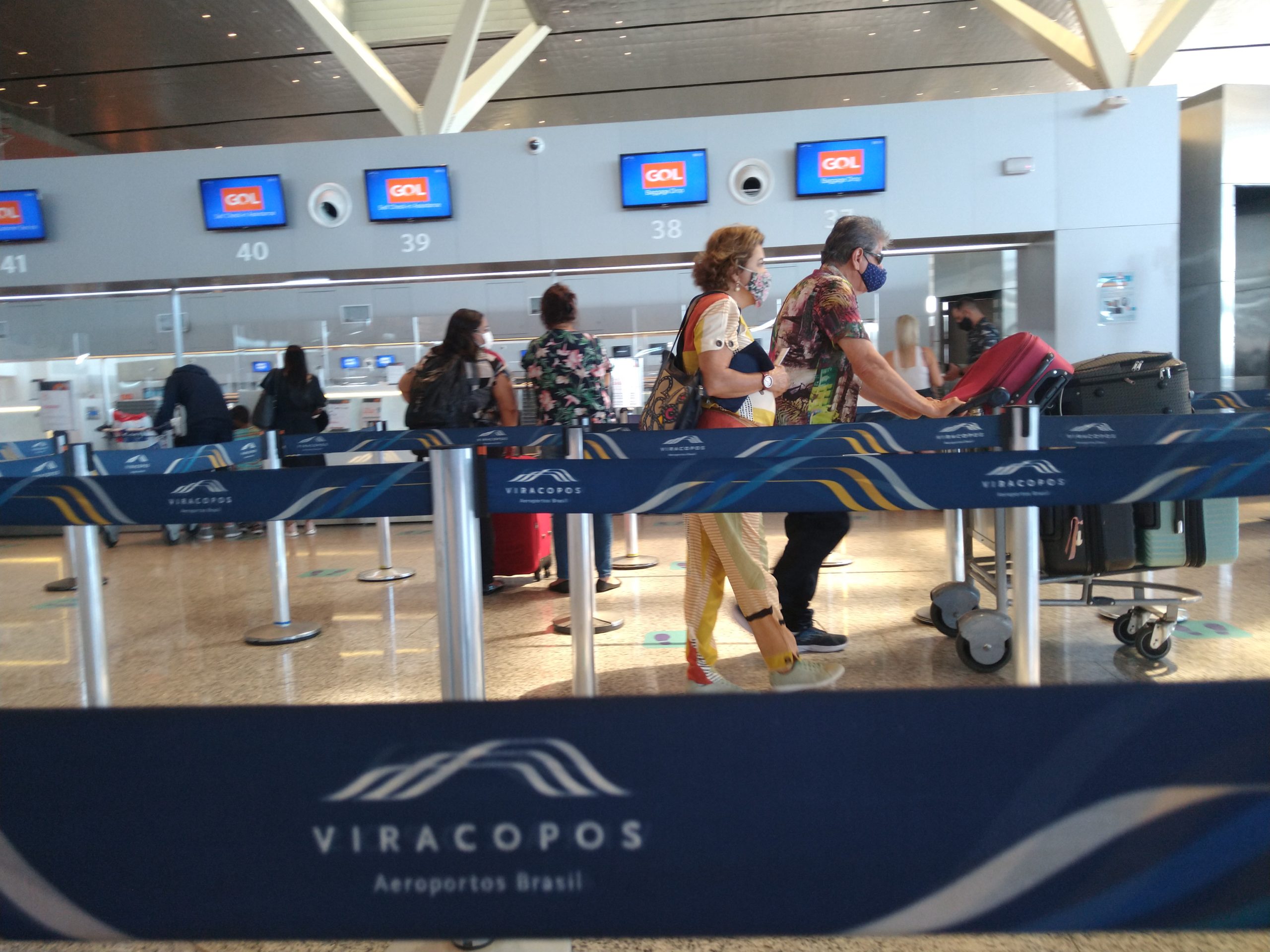 Réveillon eleva demanda em Viracopos e Rodoviária