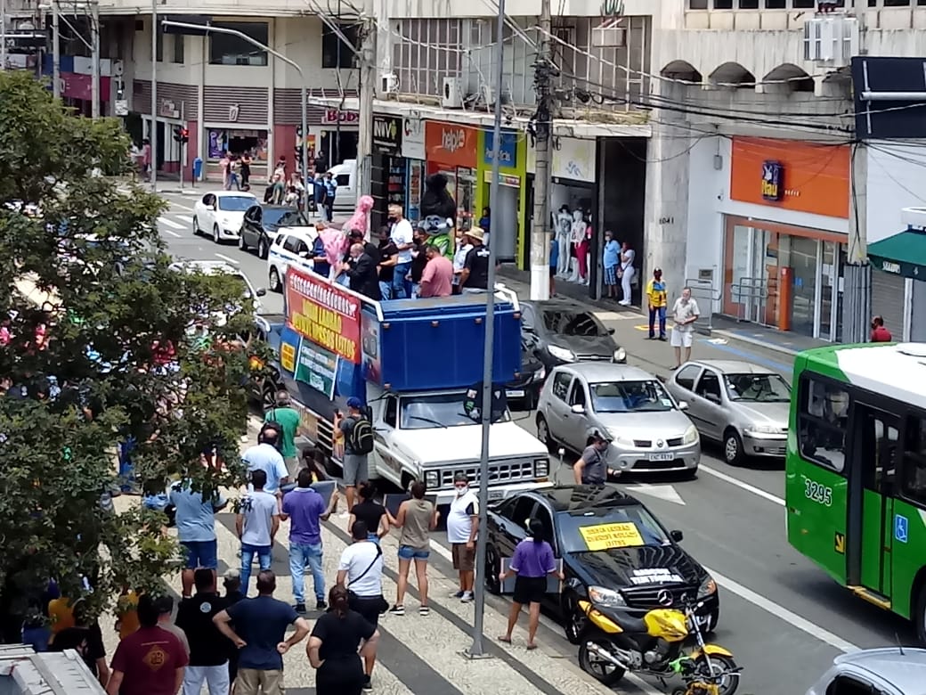 Campinas tem ato contra governo e outras reivindicações