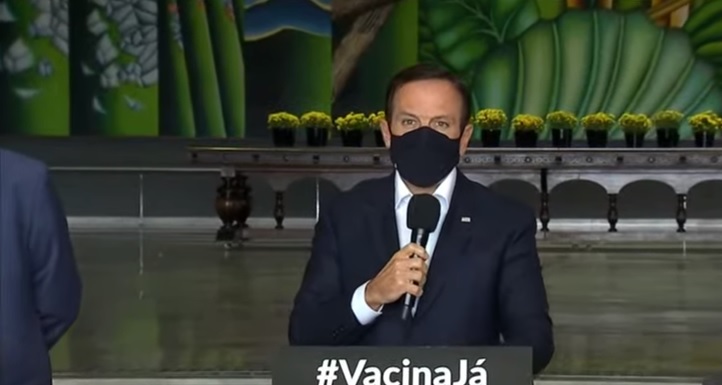 Doria amplia fase de transição e flexibiliza horário do comércio