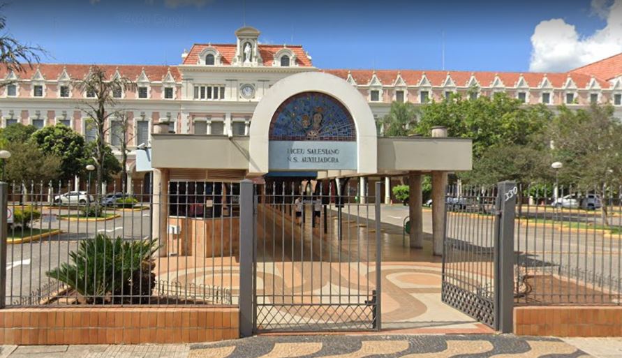 Escola particular confirma mais um caso de covid-19
