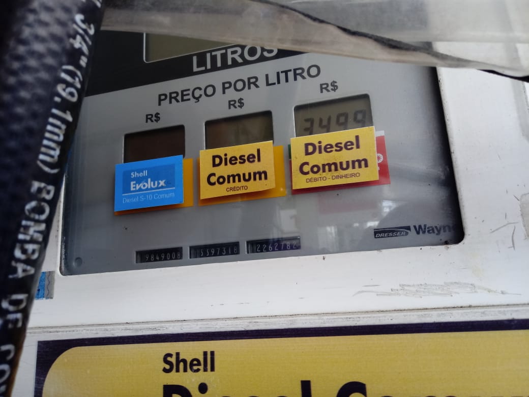 Petrobras anuncia redução nos preços da gasolina e diesel