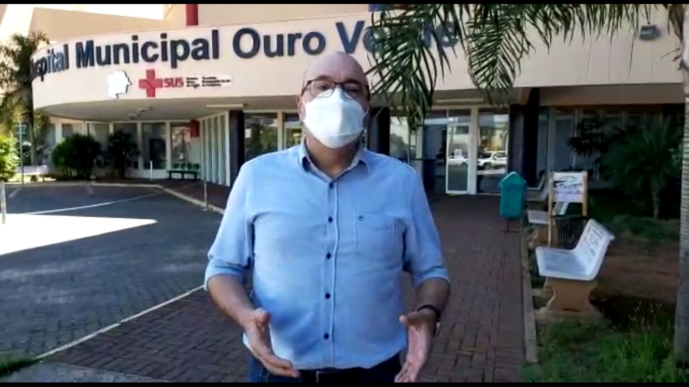 Dário visita hospitais, vê situação grave e convoca reunião