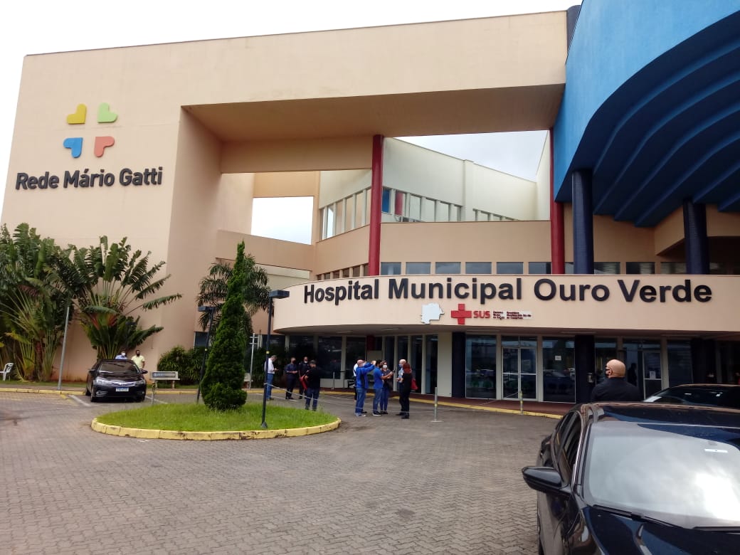Estudantes de medicina são sequestrados na área externa do Hospital Ouro Verde