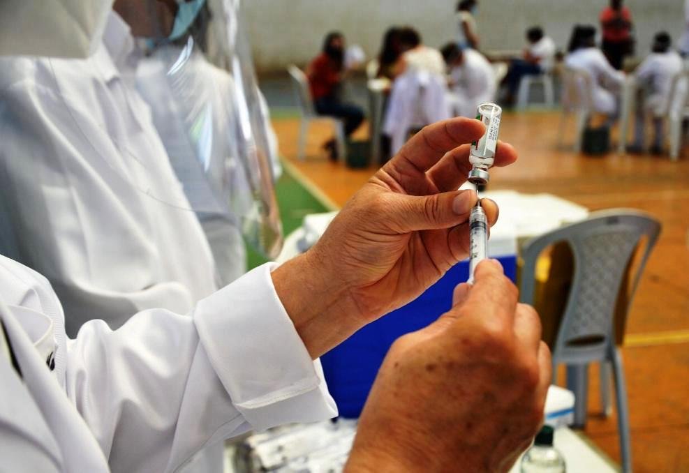 Ministério inclui pessoas com HIV em grupo prioritário