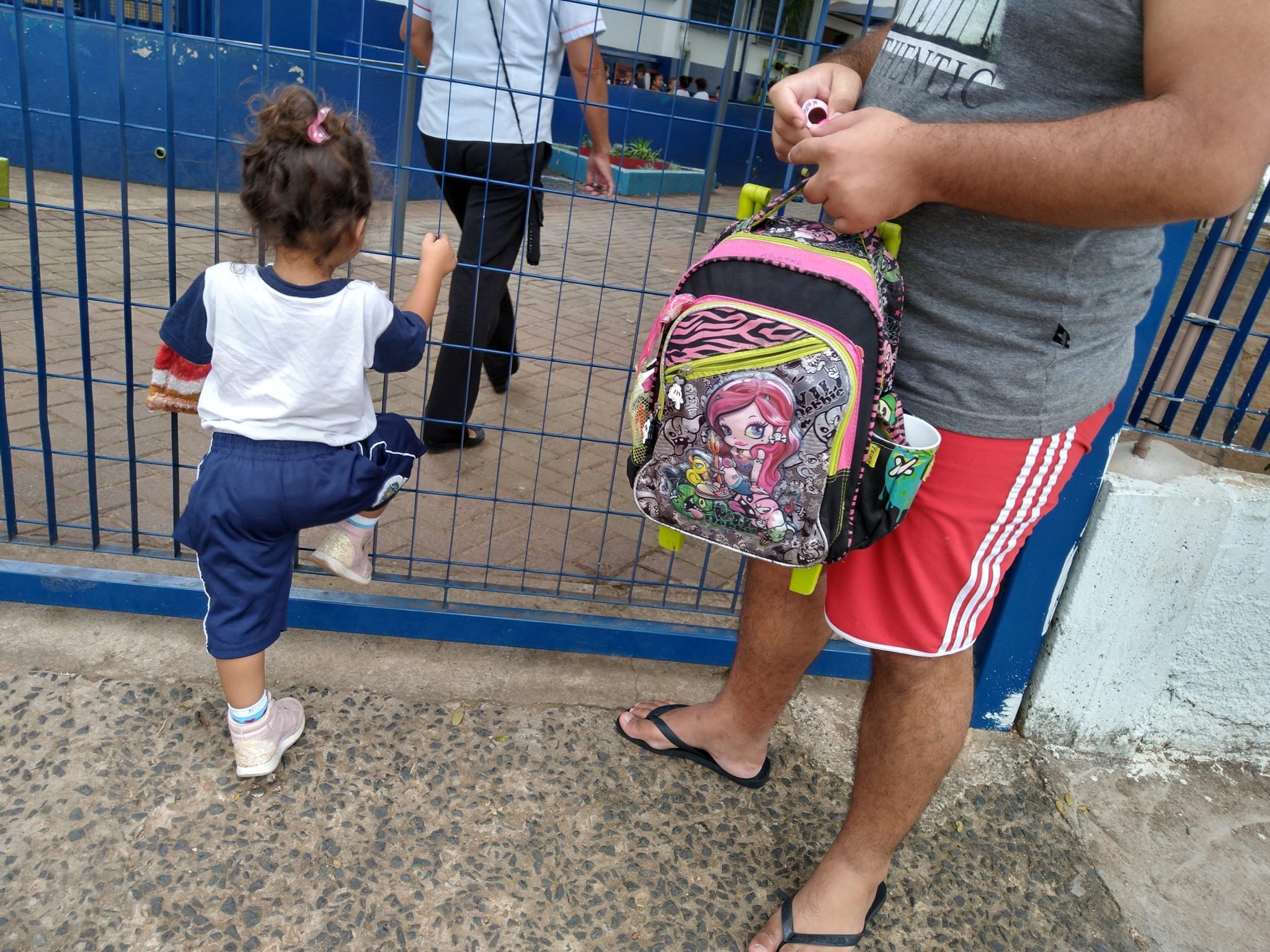 Jaguariúna antecipa férias e programa volta às aulas para junho