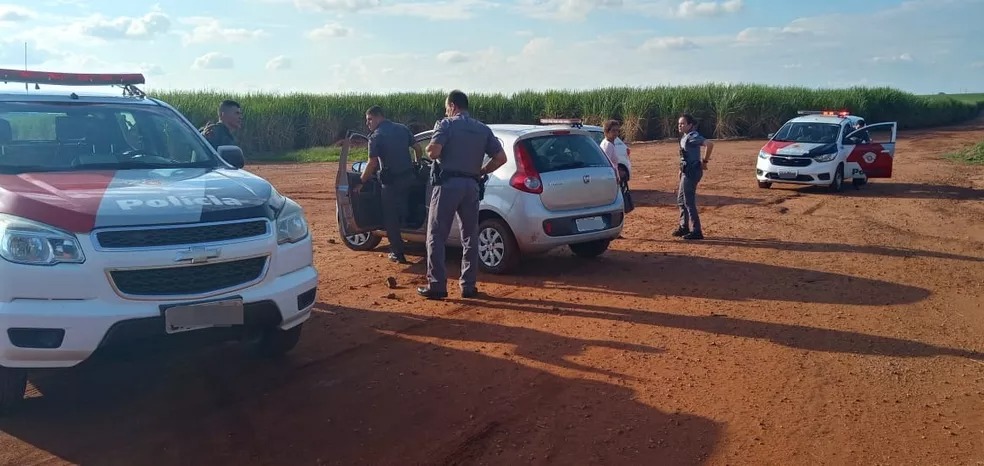 Idosa se perde em canavial de Piracicaba e é resgatada pela PM
