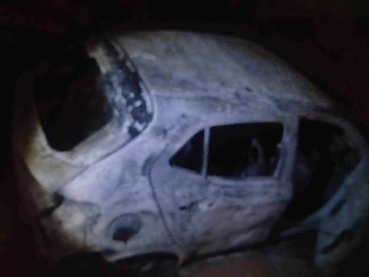 Ex ateia fogo em carro e mata companheira em Campinas