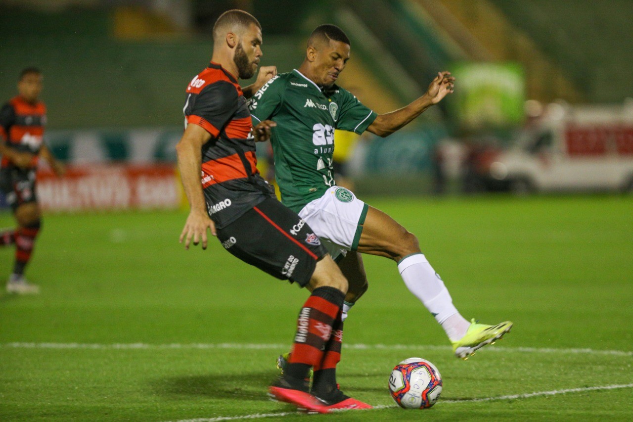 Guarani empata em casa com o Vitória
