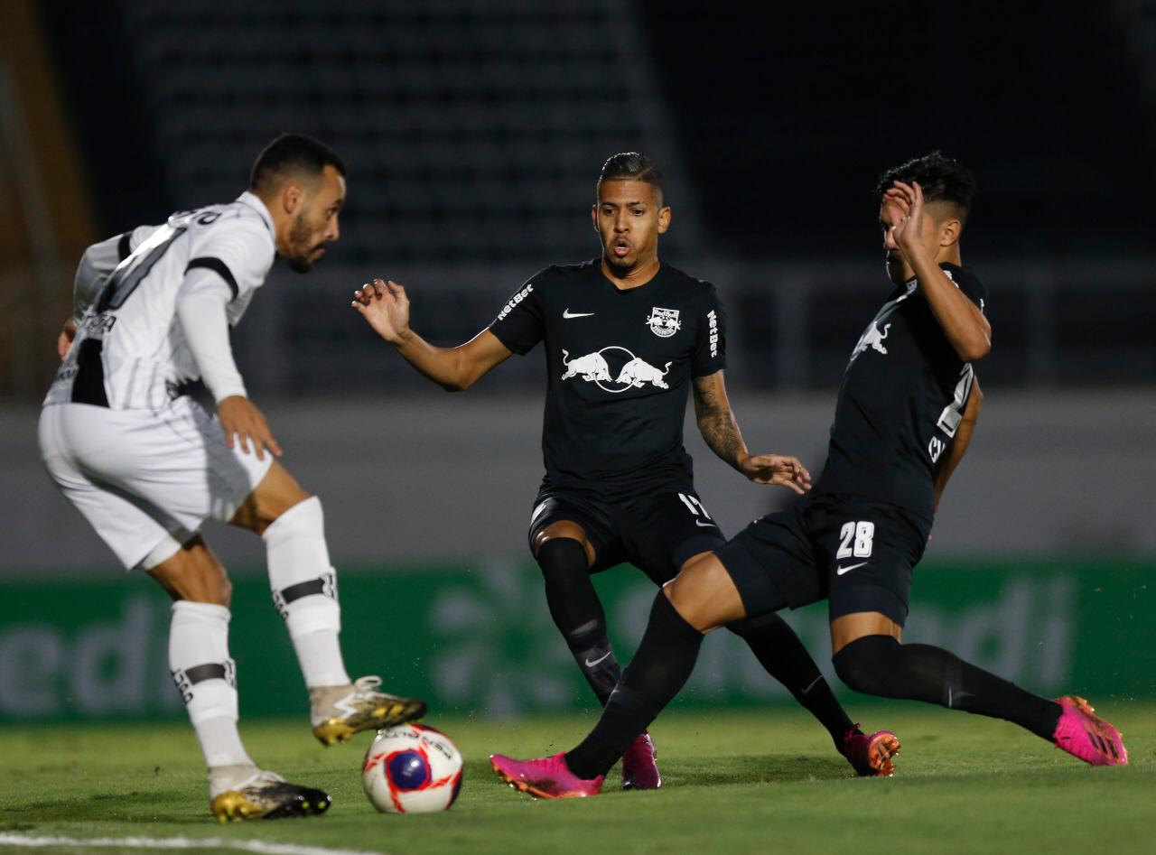 Ponte vence nos pênaltis e vai à final