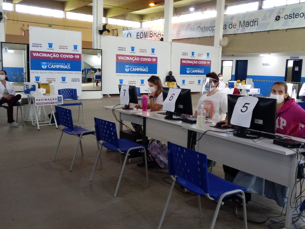 Mais de 1 milhão não concluíram vacinação em SP