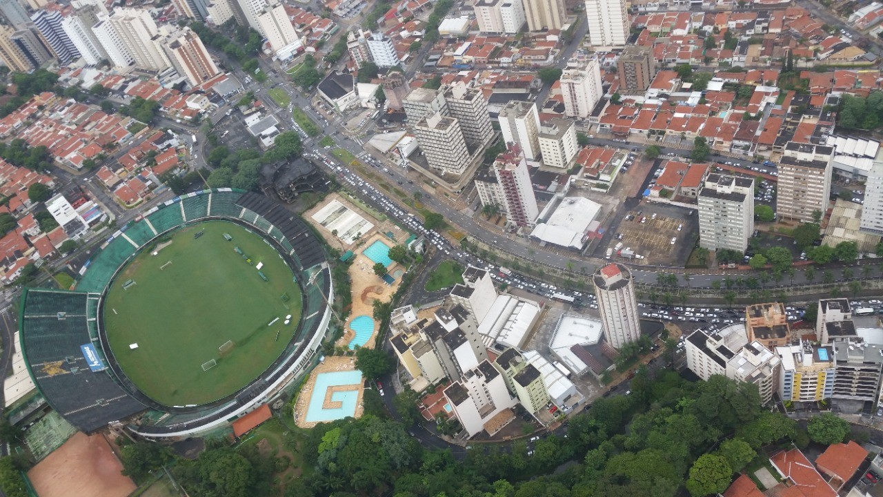 PM dispersa confusão de torcedores antes do dérbi em Campinas