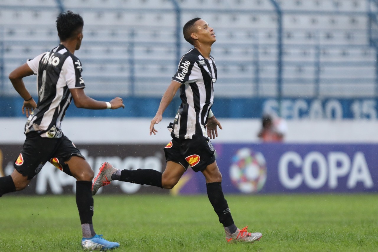 Guarani acerta empréstimo de Allanzinho