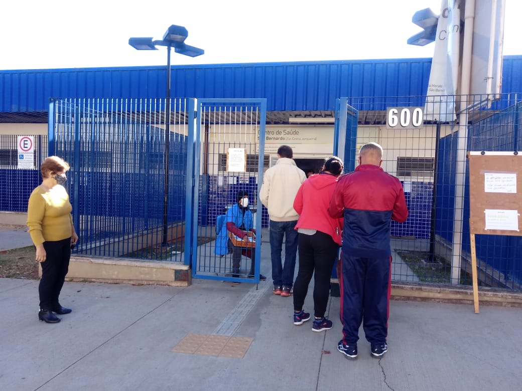 Saúde prorroga vacina contra a covid-19 sem agendamento em Campinas