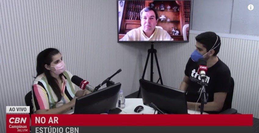 Soluços e dores abdominais: doutor Hercio Cunha