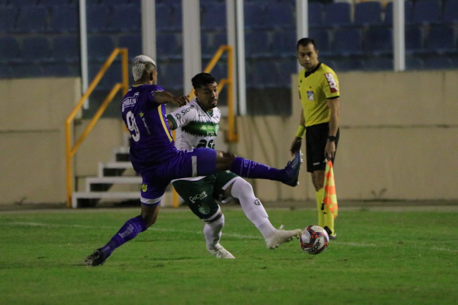 Guarani goleia e engata quatro vitórias seguidas