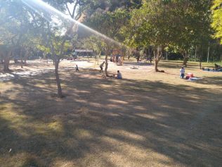 Prefeitura libera uso de playgrounds em parques públicos