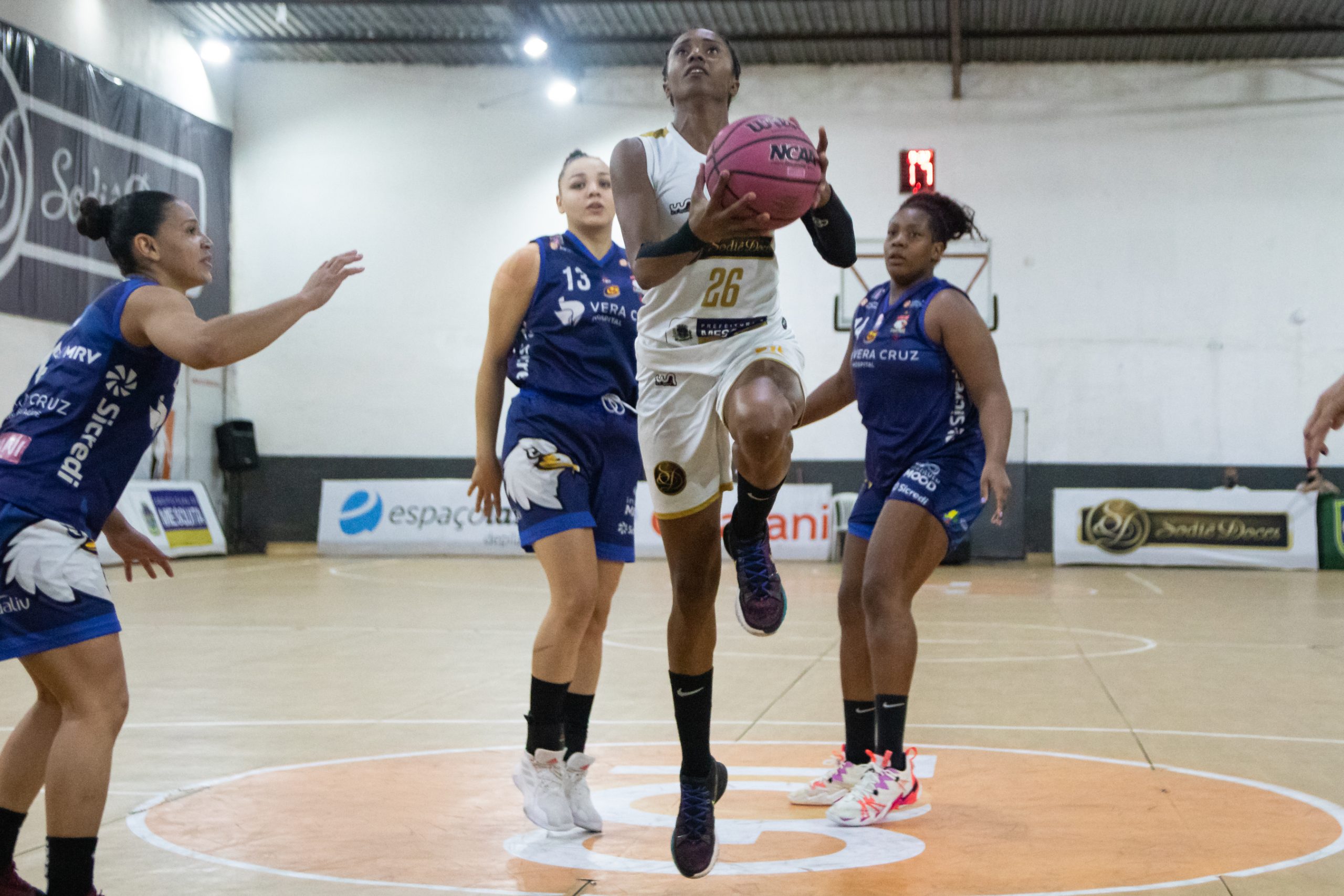 Vera Cruz Campinas perde primeiro jogo das quartas
