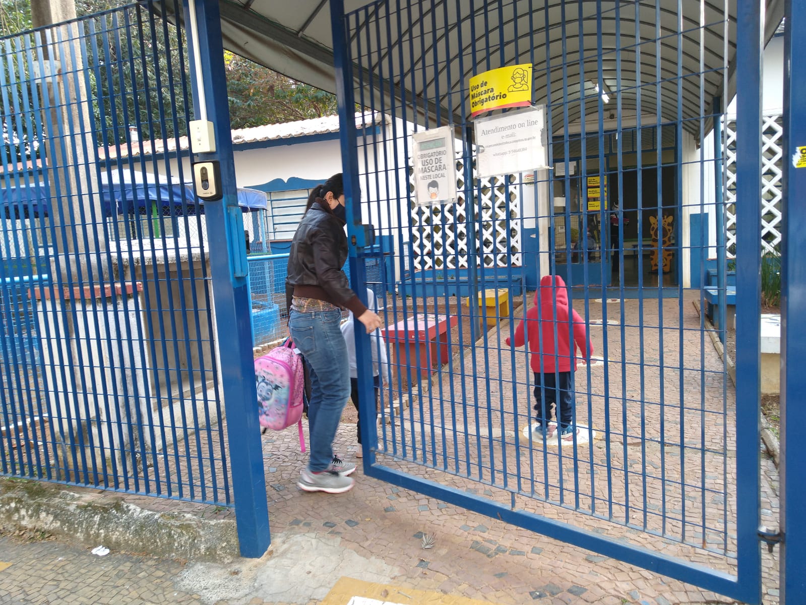 Justiça afasta educadores com comorbidades em Campinas