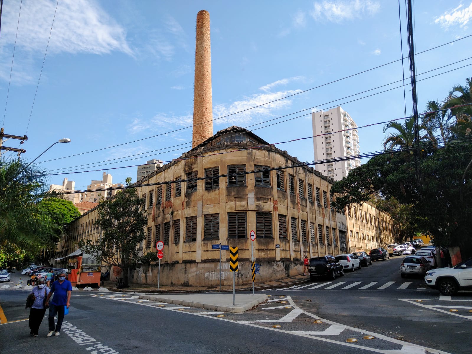 Número de imóveis demolidos em Campinas cresce mais de 70% em dois anos