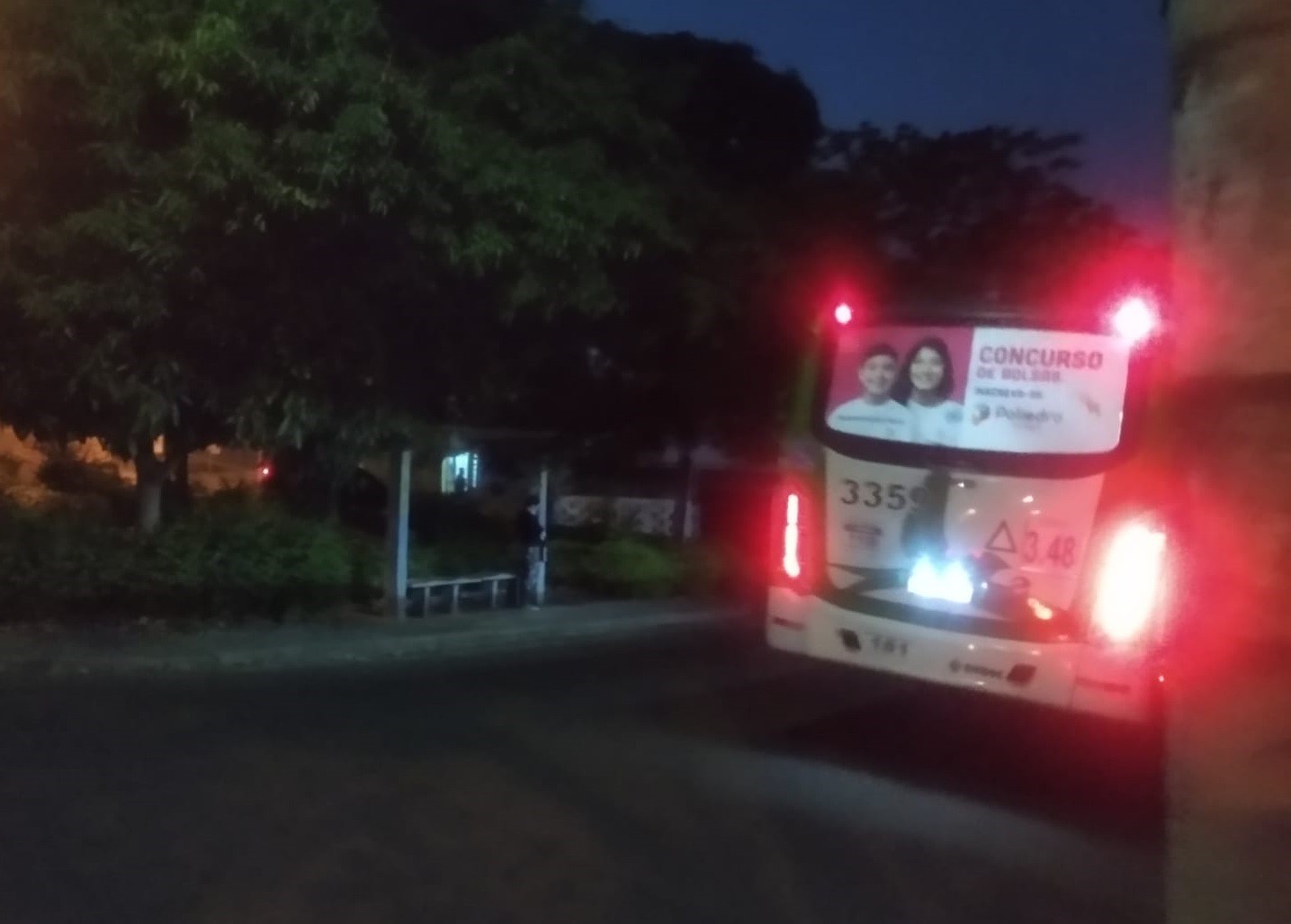 Condição de pontos de ônibus incomoda moradores de Campinas