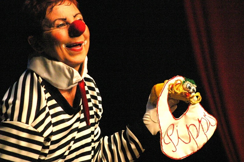 Grupo Seres de Luz Teatro realiza exibições online em outubro