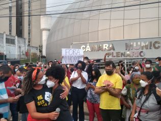 Câmara tem ato em apoio à vereadora após ataque racista