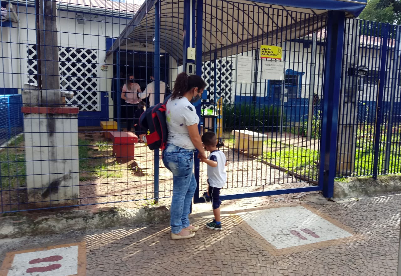 Uso de máscaras nas escolas de Campinas passa a ser facultativo