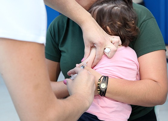 Cidades da região definem esquemas da vacinação infantil contra covid-19