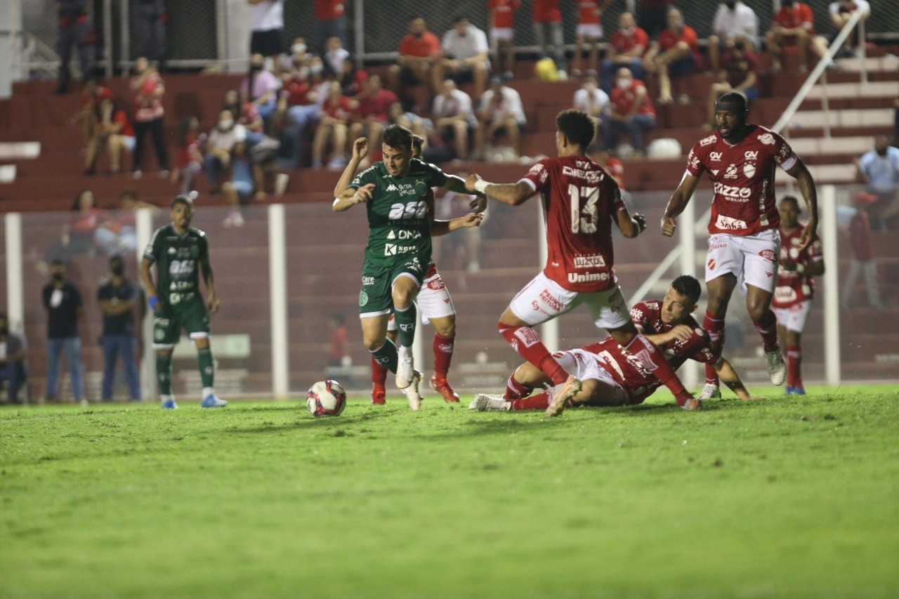 Guarani sai atrás, mas consegue empate com o Vila Nova