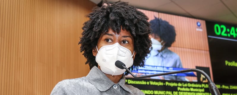 Vereadora registra BO e quer justiça após ataque racista
