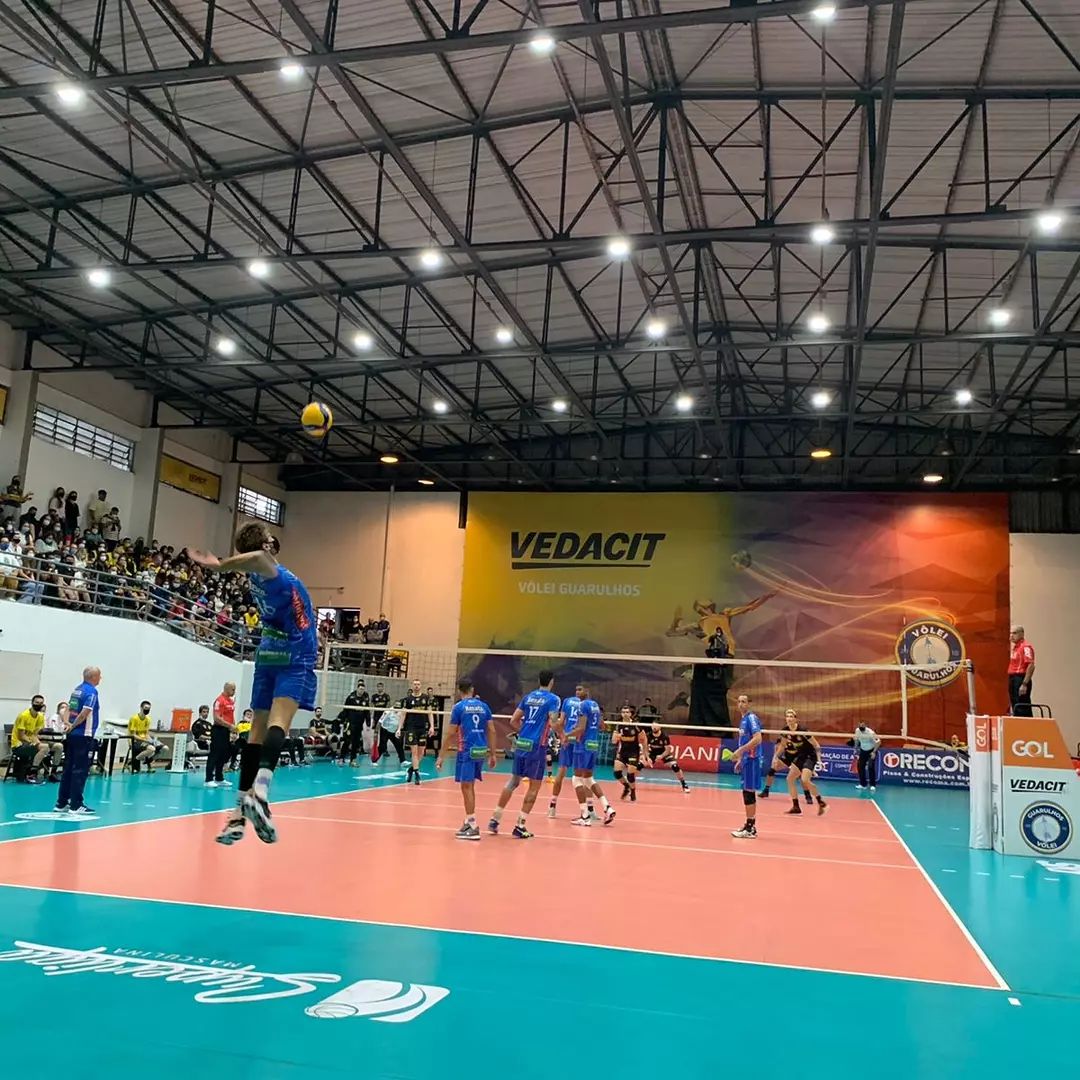 Vôlei Renata bate Guarulhos fora de casa pela Superliga
